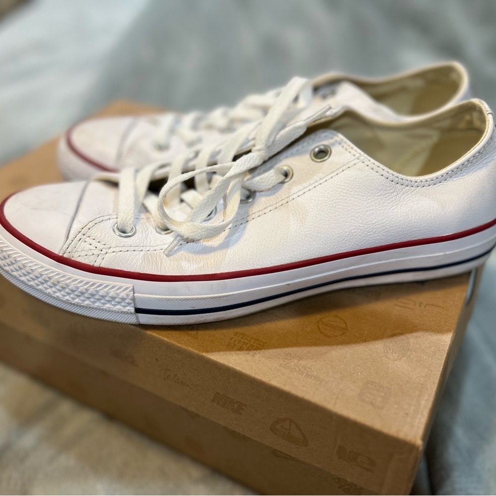 Women's leather converse